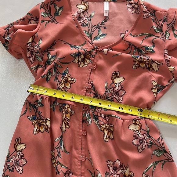 Xhilaration Floral Dress in size XS - Picture 6 of 8